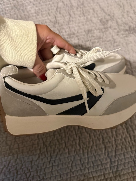 Dolce Vita Shoes - Dolce Vita White, Black and Gray Platform Sneakers